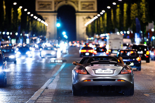 car-lights-night-paris-street-Favim_com-196918